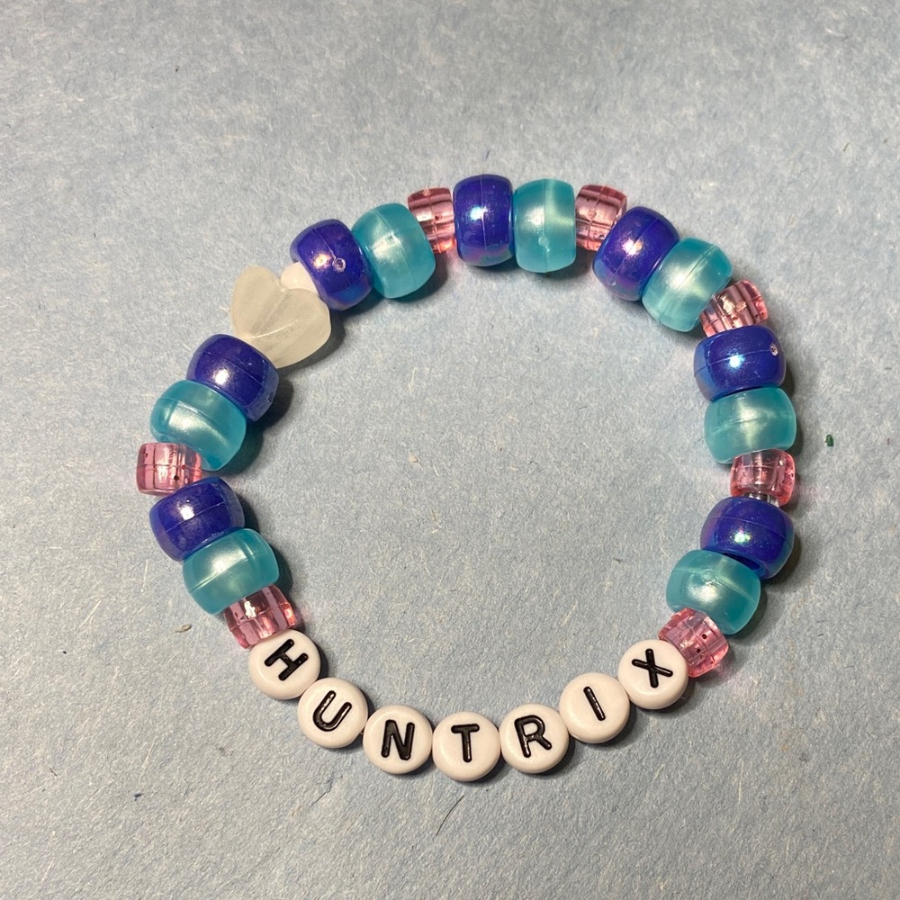 K-Pop Demon Hunters Huntrix Kandi Bracelet